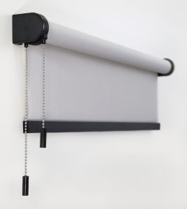 Medium Bracket Matte Black Dual Tassel Lift Cr