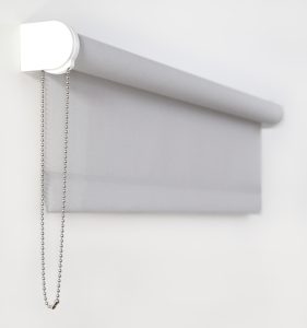 Medium Bracket Matte White Chain Cr