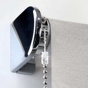 Medium Bracket Motor Cover Chrome Motion S