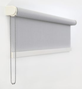 Small Bracket Matte Off White Chain Cr